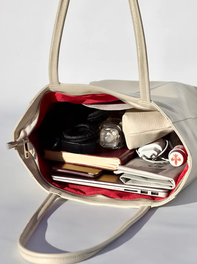 Grace Tote Bag Cream and Cosmetic Bag Set
