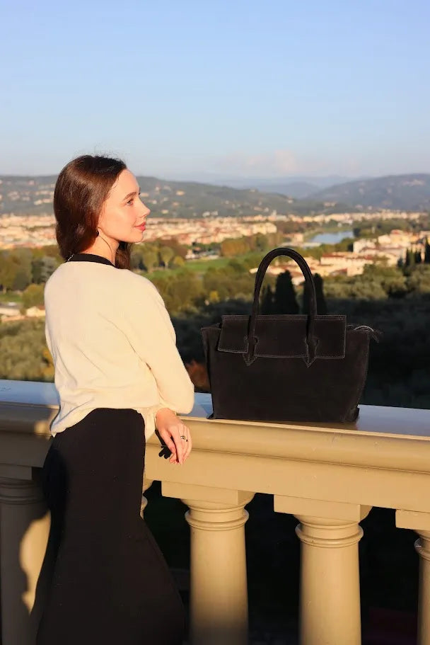 Marta Handbag in Suede Black
