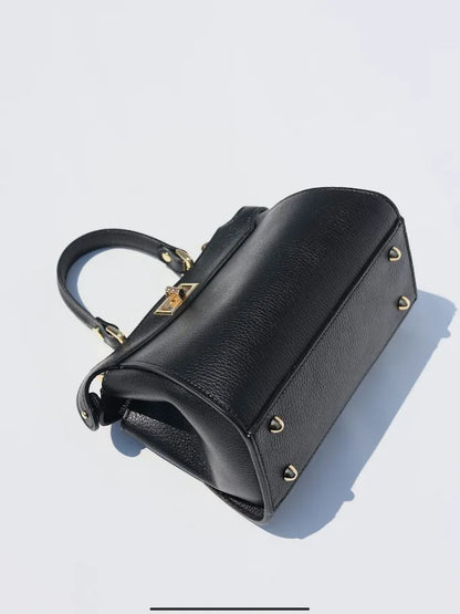 Lira Handbag Black
