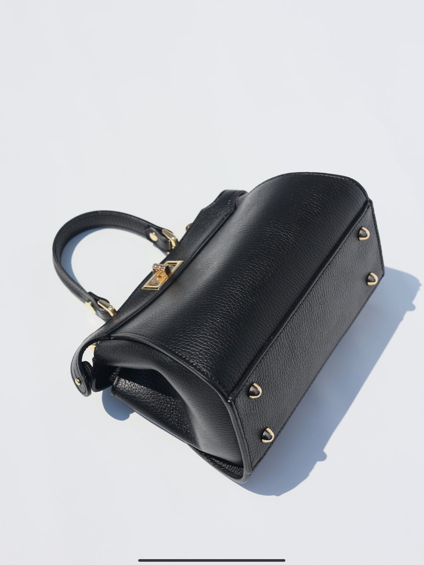 Lira Leather Handbag in Black
