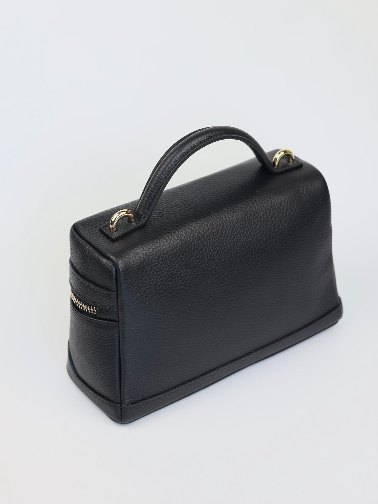 Sandra Vanity Leather Handbag in Black