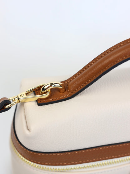 Sandra Vanity Leather Handbag in Cream and Camel Brown