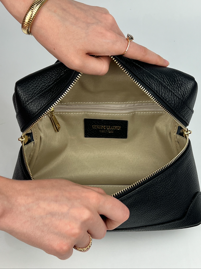 Sandra Vanity Leather Handbag in Black