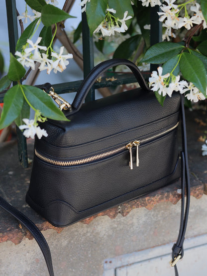 Sandra Vanity Leather Handbag in Black